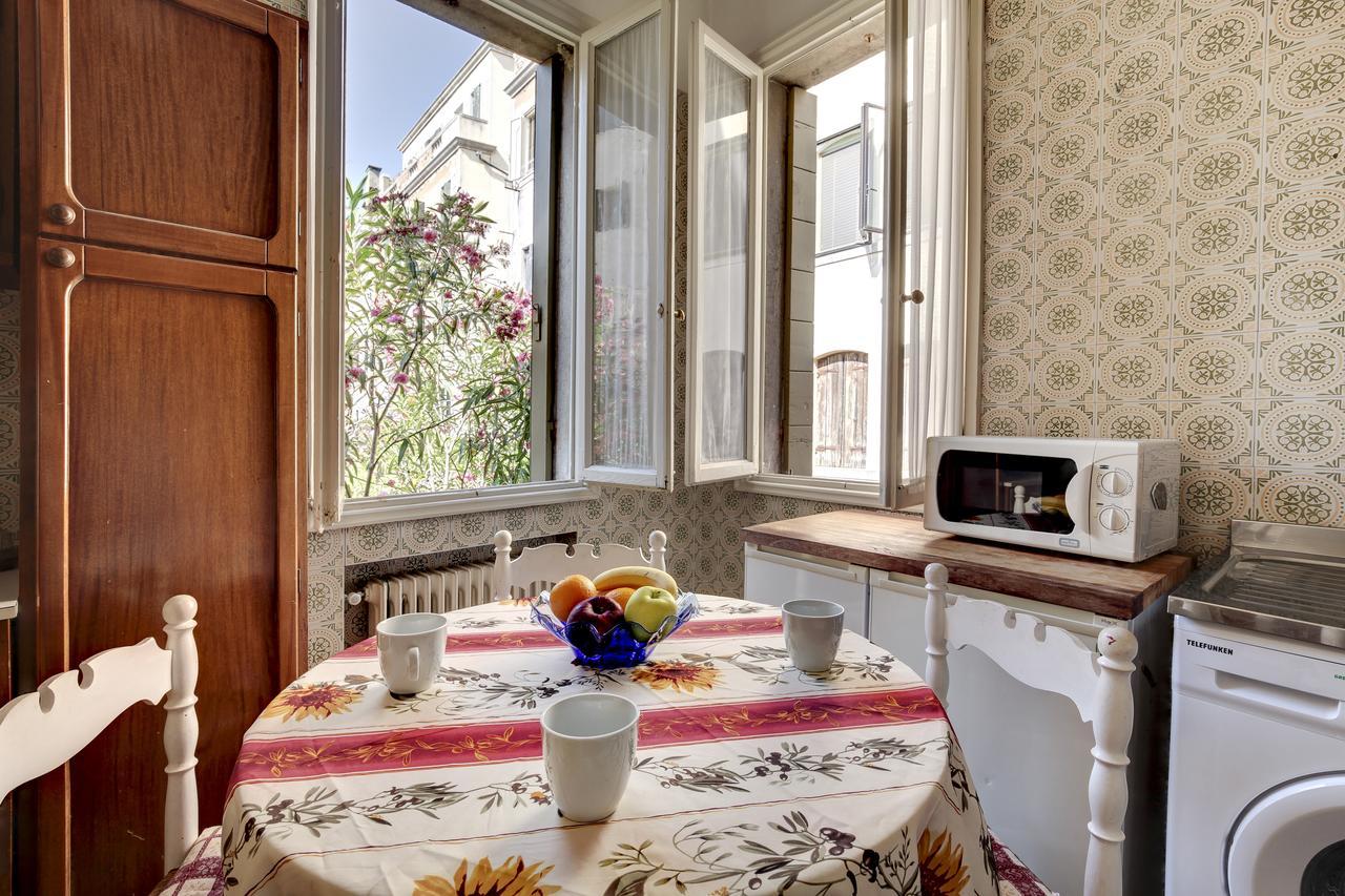Testa Venezia Esterno foto